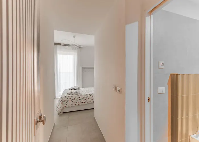 Malu פולינאנו א מארה